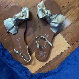 Jeffrey Campbell bow sandal size 10